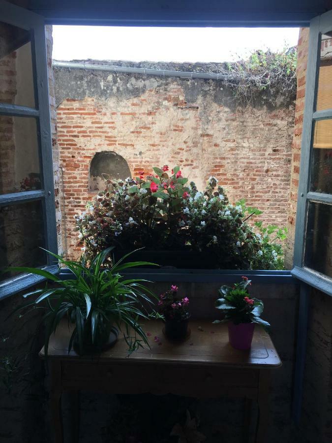 Le Loft Du Chateau Du Roi Cahors Luaran gambar